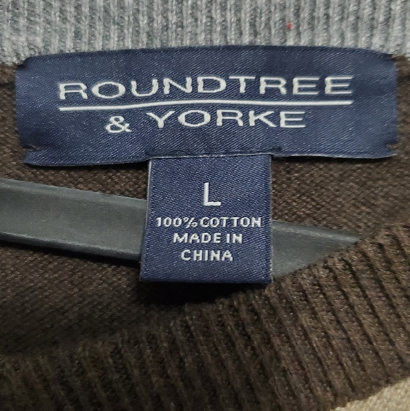 Men's Sweater (argyle) - Picture 3 of 3